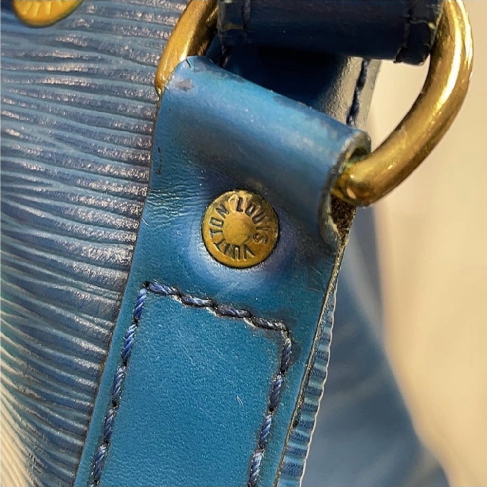 💙 💯Authentic LOuis Vuitton Blue Epi Noe GM 💙 - Picture 8 of 14